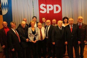 Die geehrten langjährigen Mitglieder und die Ehrengäste